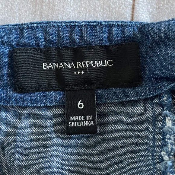 Banana Republic Denim Button Bustier Top Women’s 6 Blue Med Wash Pleated Cottage - Picture 2 of 15